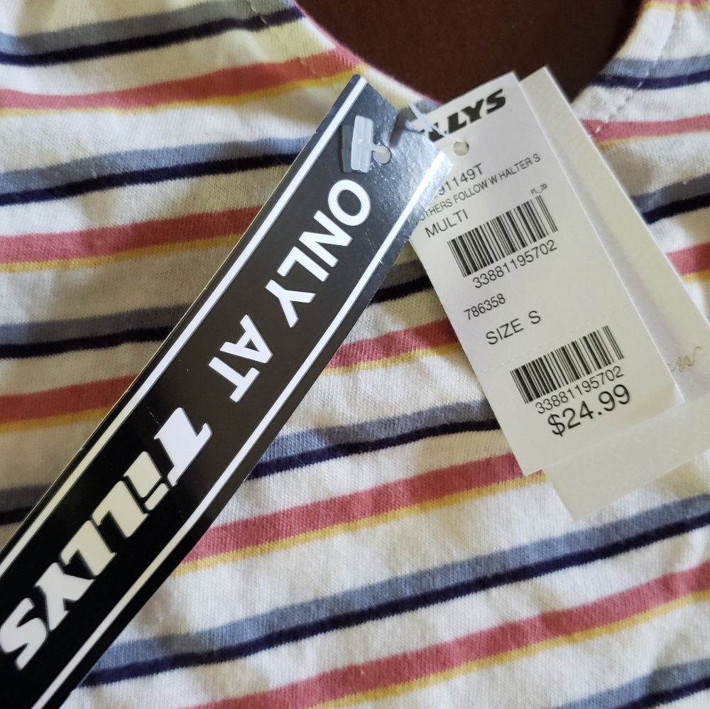 SOLD Tillys Halter NWT - Picture 2 of 3
